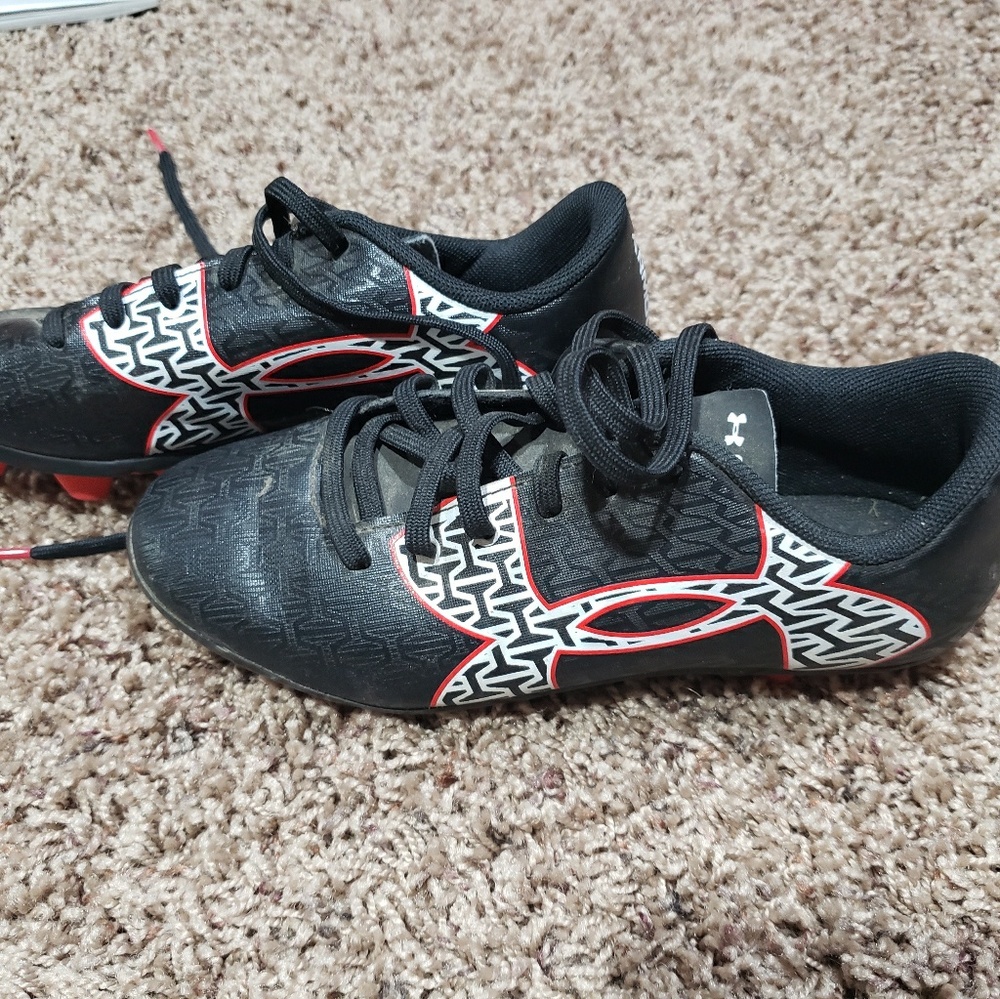 Boys soccer cleats